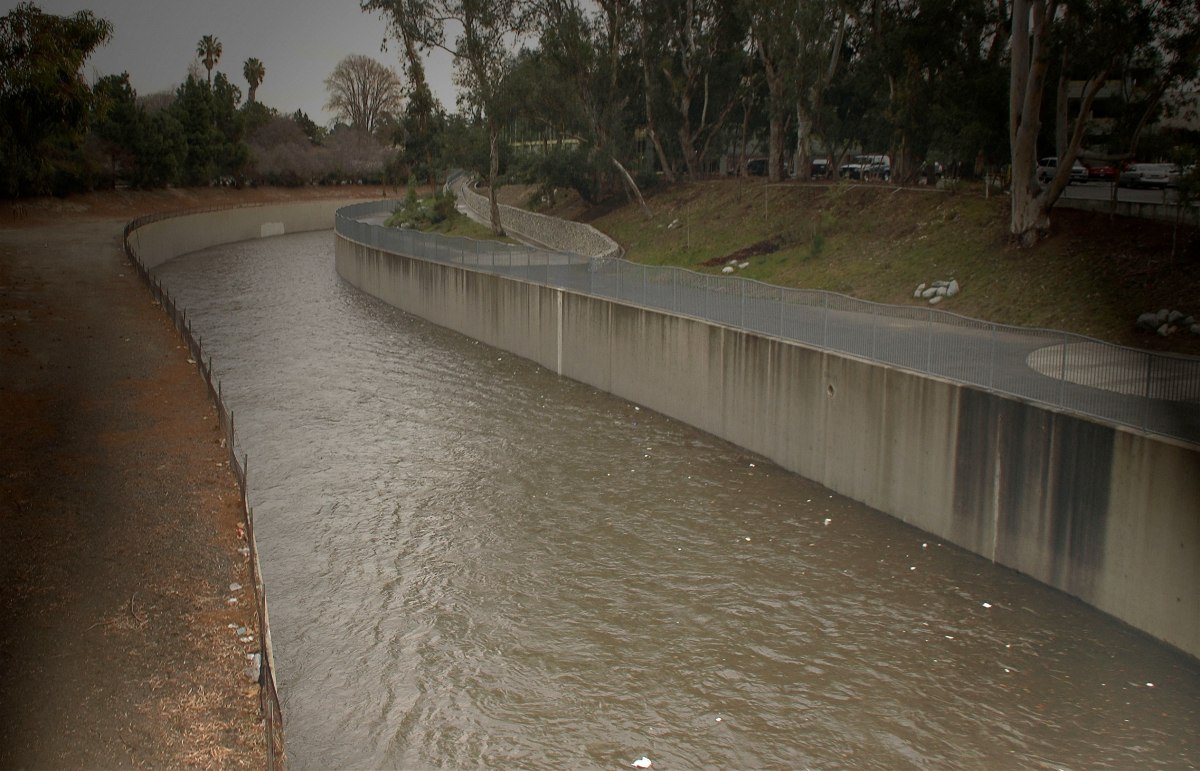 374945715_d28f7de70a_o