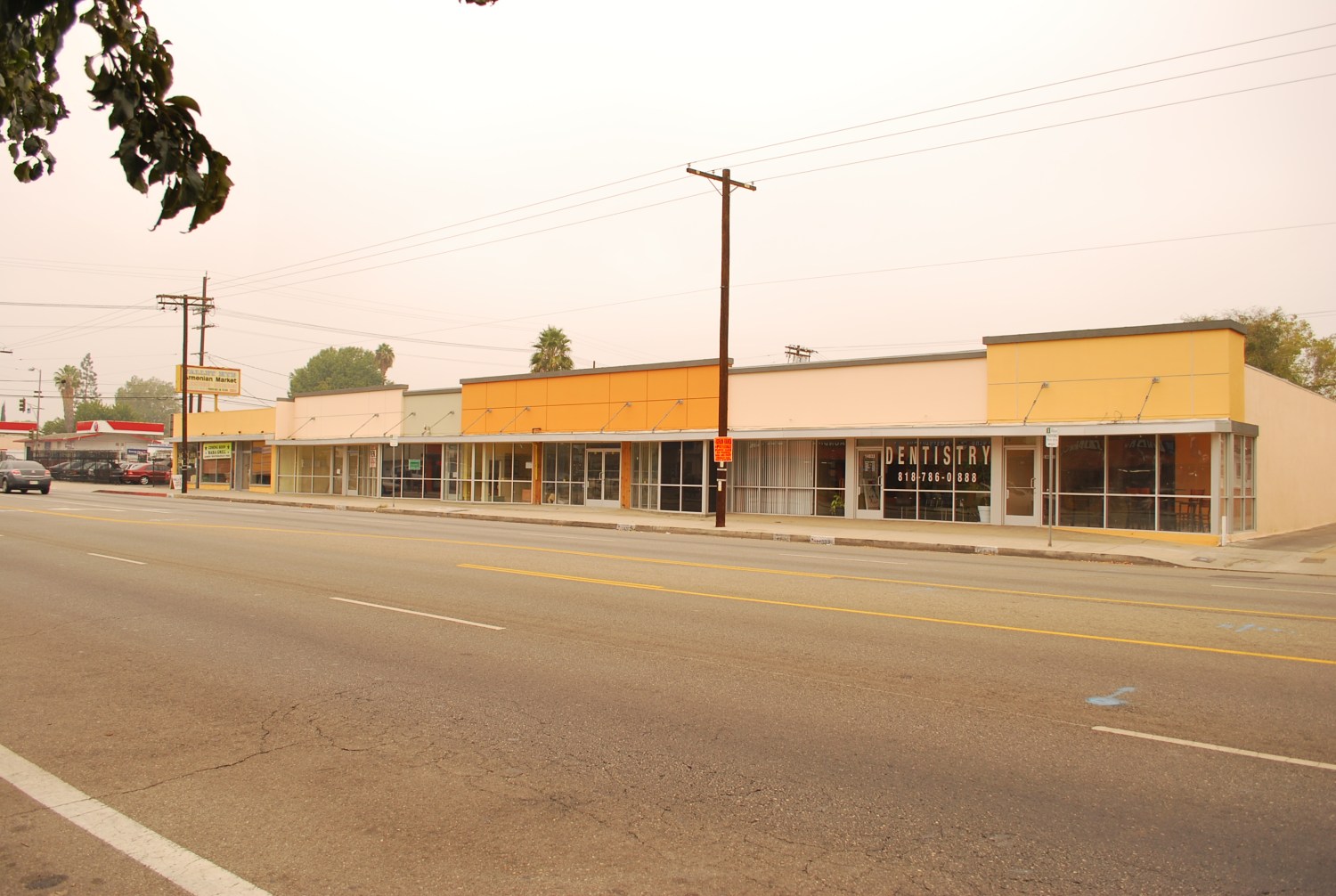 Burbank Blvd. East of Kester.