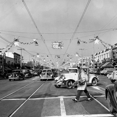 228316_10151253674844463_1895827878_n