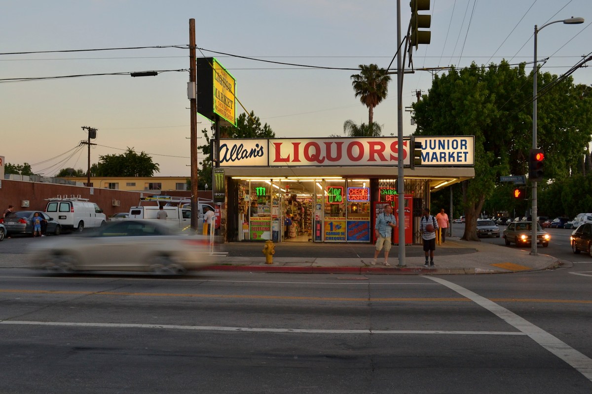 Allan's Liquors