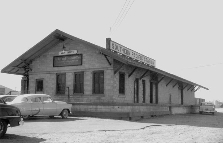 van_nuys2