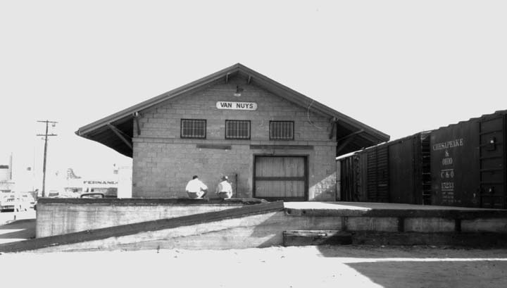 van_nuys3