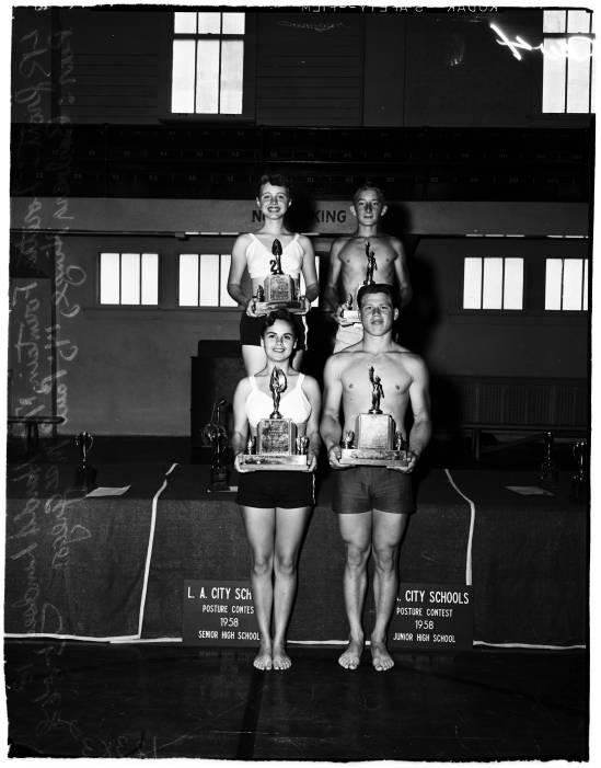 Posture_contest_1958