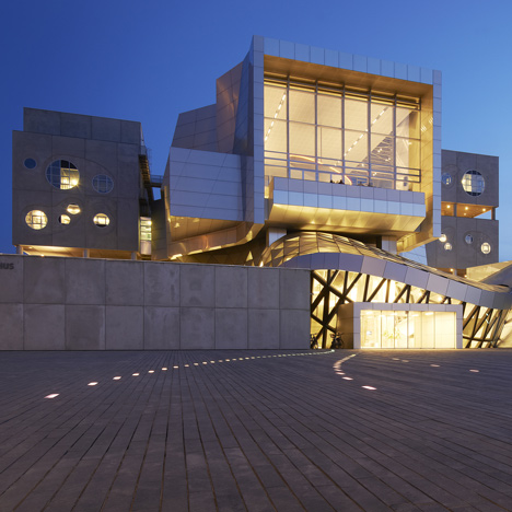 Coop-Himmelblaus-House-of-Music-invites-orchestras-to-Aalborg