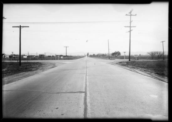Bossout_case_intersection_of_Vanowen_Street__Laurel_Canyon_Boulevard_Southern_California_1931_image_1