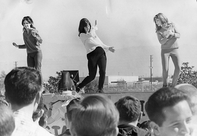 2/19/65: Motion Picture Club Camera's Dancers at Valley College.