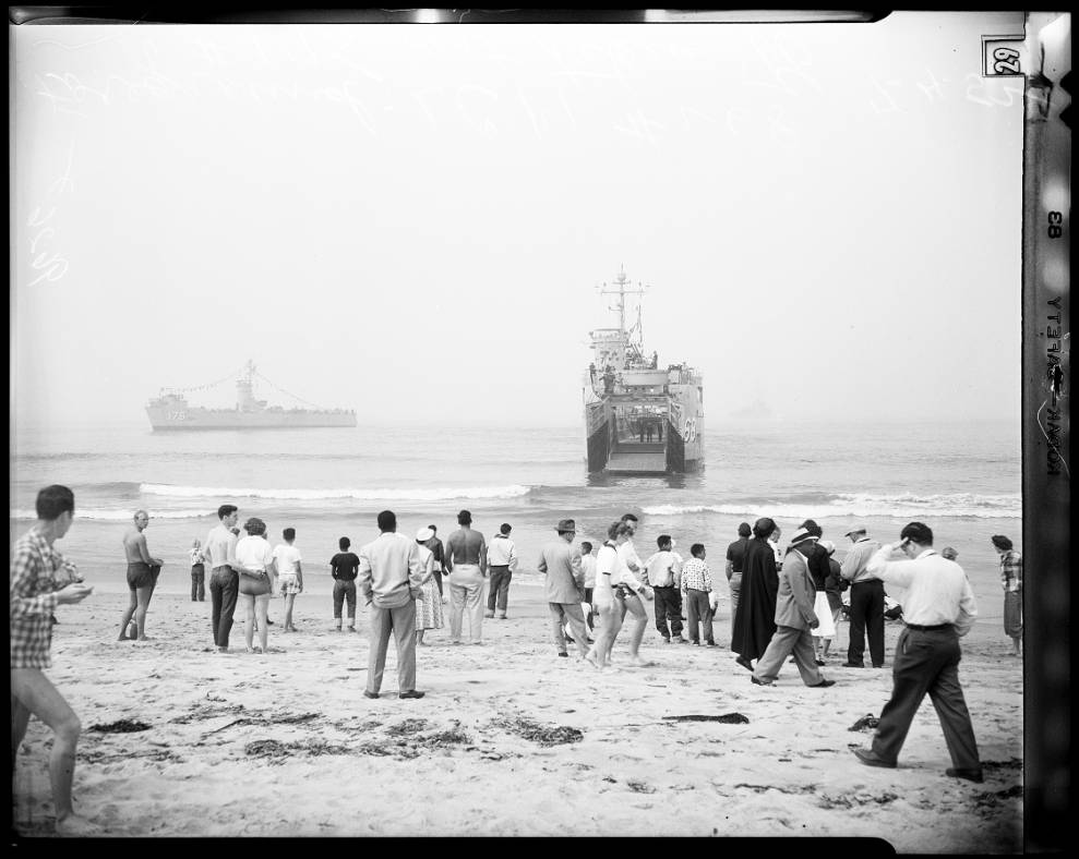 Fourth_of_July_Santa_Monica_1952