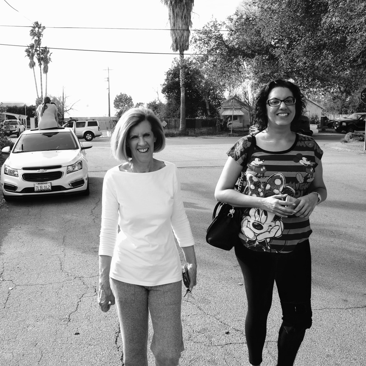 VNCC Member Penny Meyer (L) pays an official visit to the fire scene.