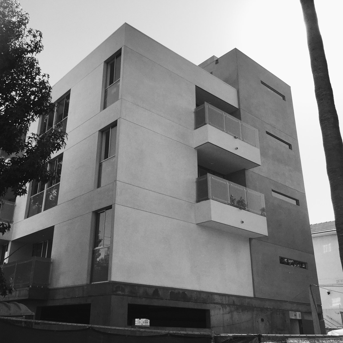 12602 Moorpark St. Studio City, CA. 91604