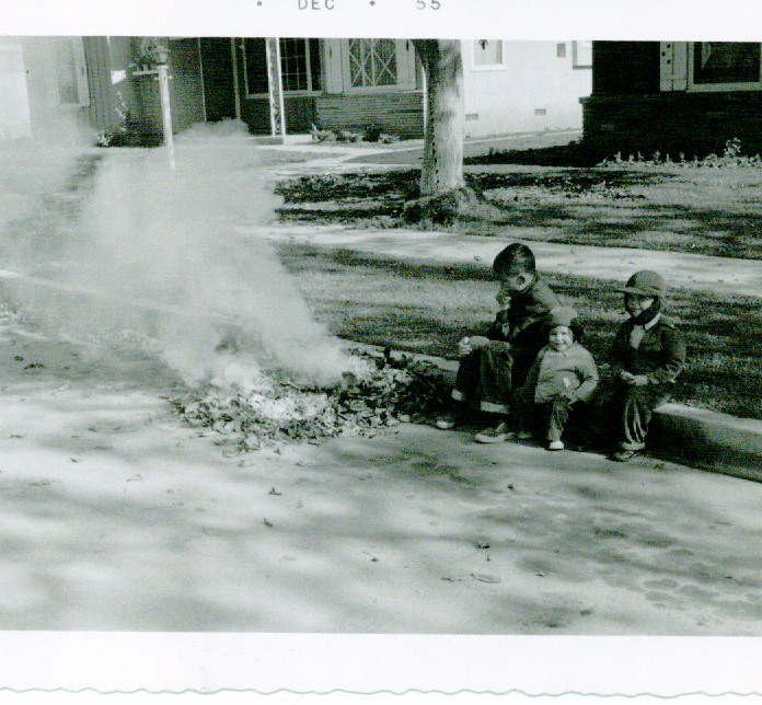 1955-dec-burningleaves