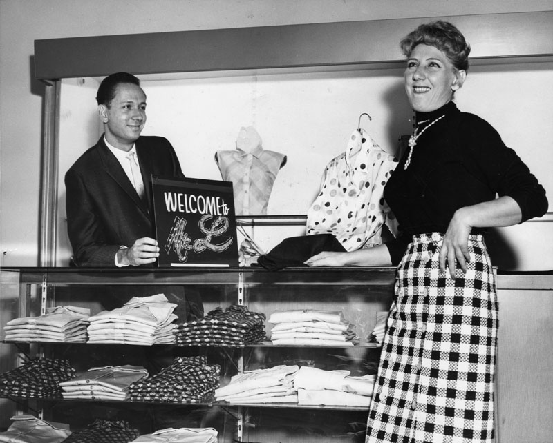 Fashionable Life: Van Nuys,&nbsp;1959.