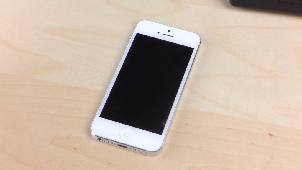 Last Night I Left My Smart Phone at Home. And it was Glorious.