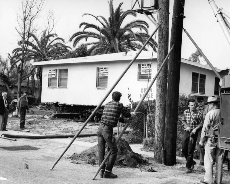 Clearing Away Parks and Houses for the Hollywood&nbsp;Freeway.